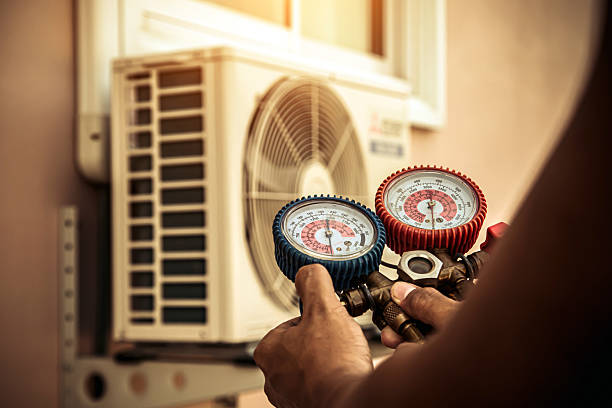 Professional Hvac Installation technician working in Centerport, NY